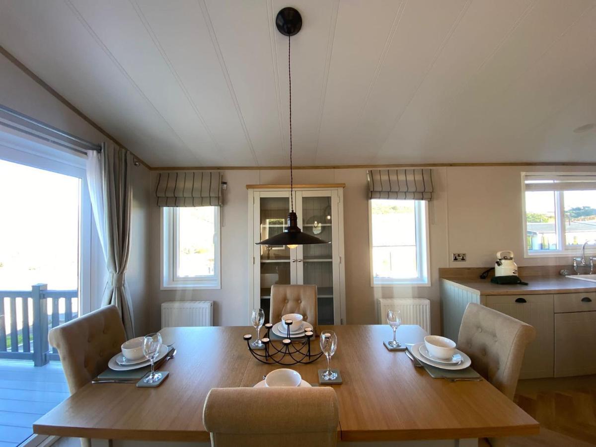 Daphne'S Lodge Mawgan Porth Εξωτερικό φωτογραφία